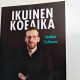 Jaakko Sahimaan Ikuinen koeaika -kirjan kansi.